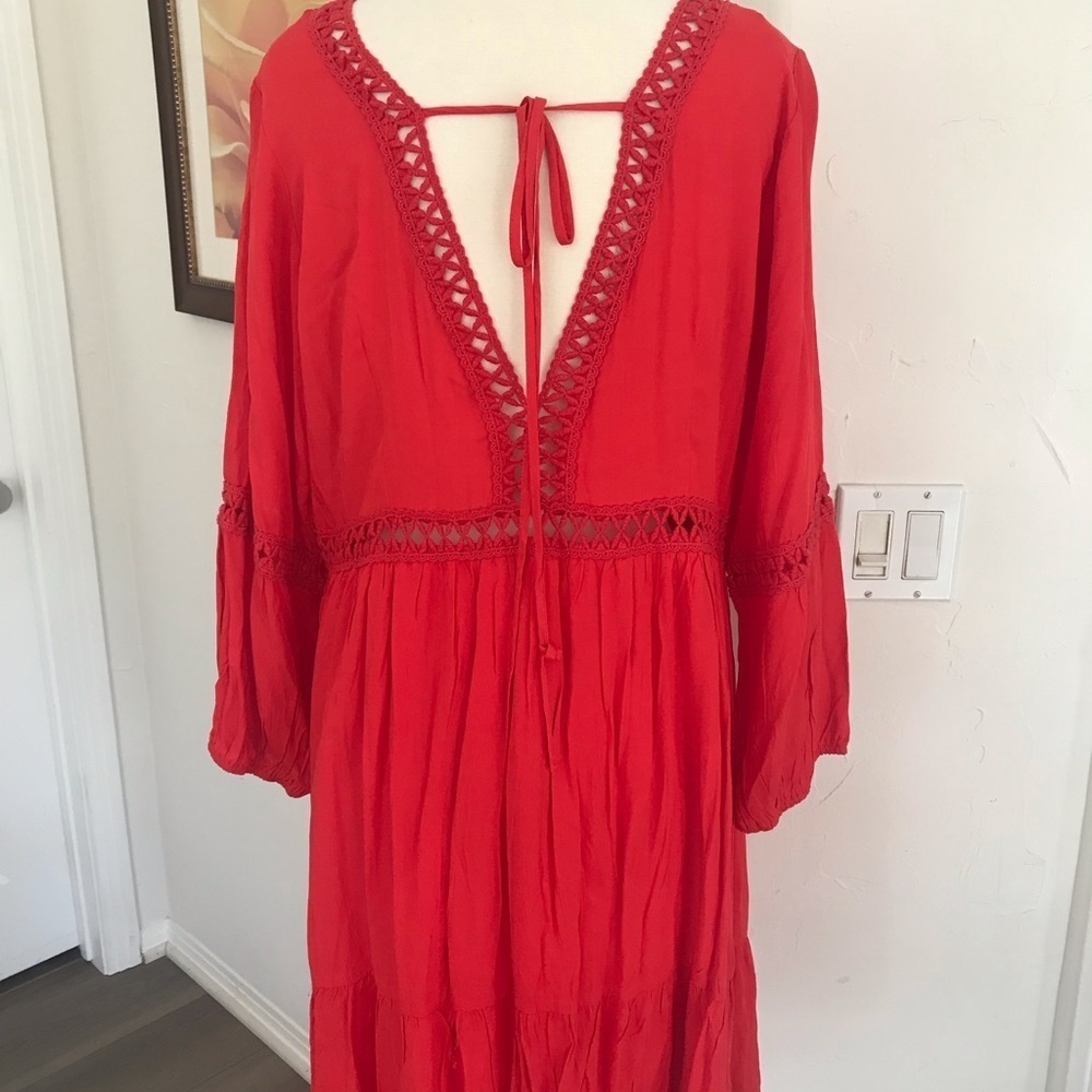 Red Cover up - Picture 3 of 7